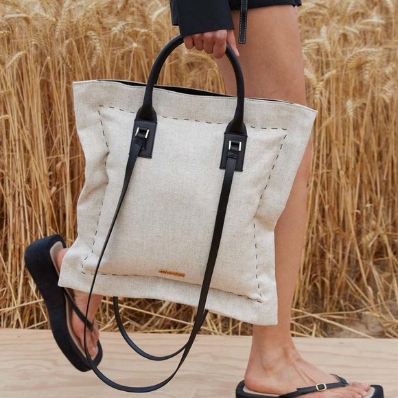 Jacques Pillow Handbag - Picture 4 of 4